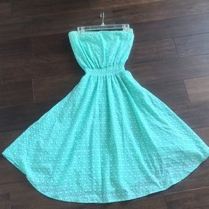 Eyelet strapless Sun dress